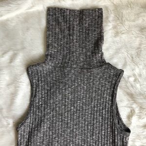 Turtleneck Sleeveless Maxi Dress